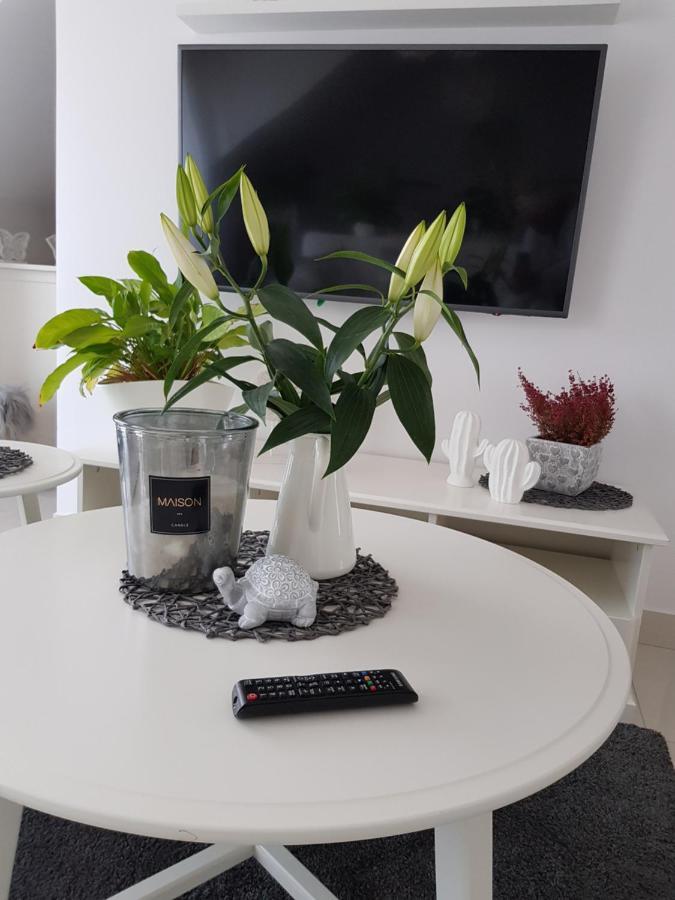 Spa Love Ceglana 1 A Sauna,,Jaccuzi Dla Dwojga Na Wylacznosc Zielona Góra Exteriör bild