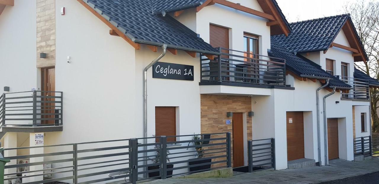 Spa Love Ceglana 1 A Sauna,,Jaccuzi Dla Dwojga Na Wylacznosc Zielona Góra Exteriör bild